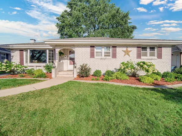 8945 Cottage Grove Ave, Highland, IN 46322