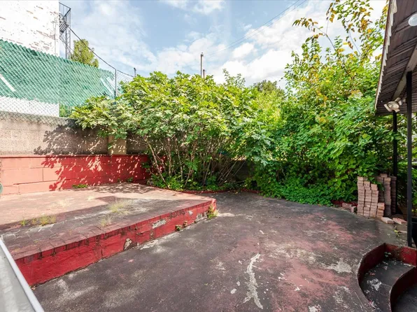 1405 East 233rd Street image 29 of 31