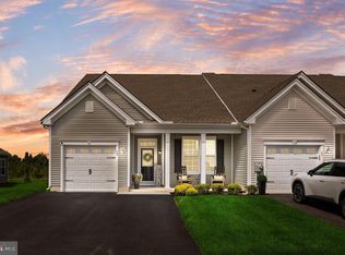 29 Queensferry Dr, Williamstown, NJ 08094