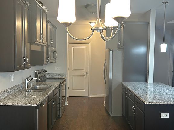 3rd image of 9907 Lindsey Springs Way