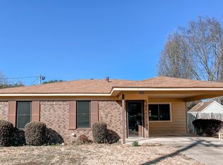 2006 Northshore Dr, Benton, AR 72015