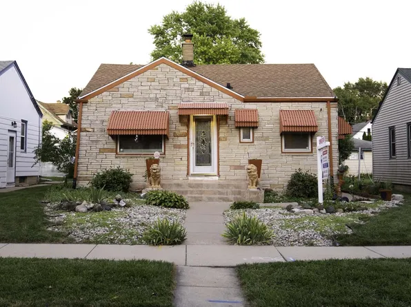 3738 South 15th STREET, Milwaukee, WI 53221