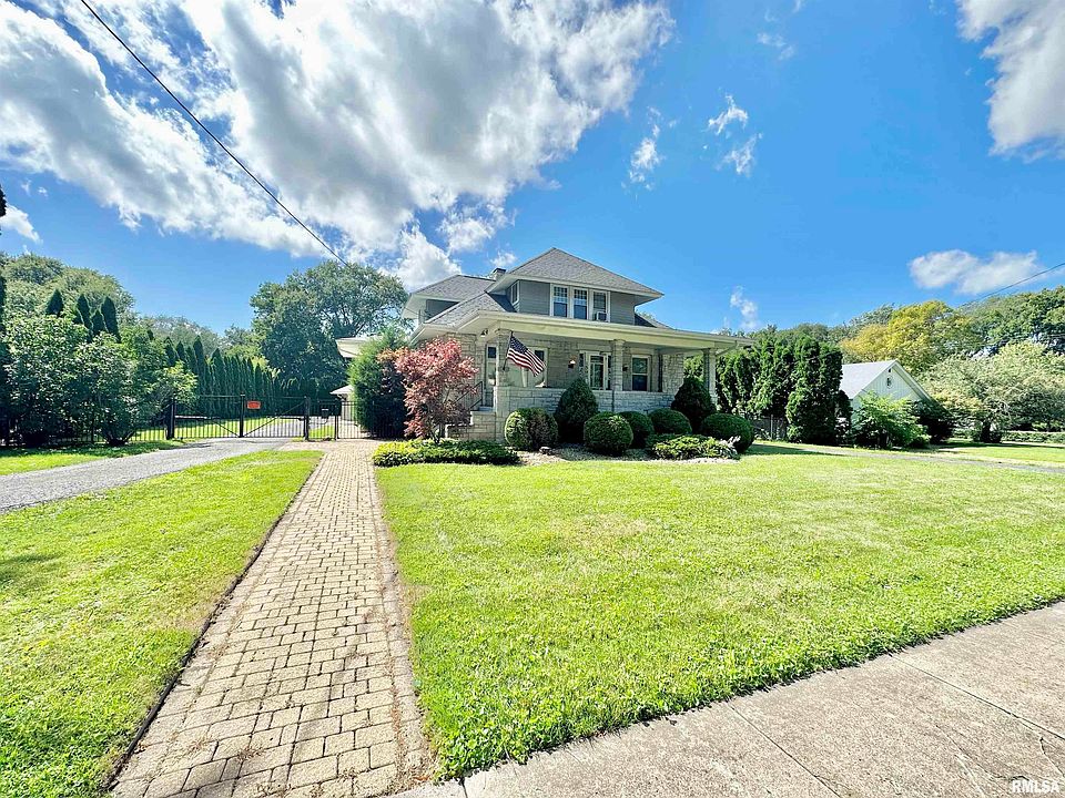 1592 N Broad St, Galesburg, IL 61401 Zillow