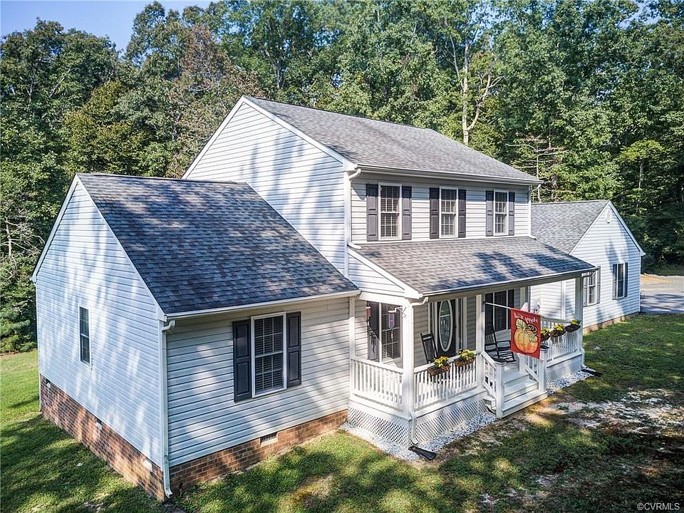1st image of 9660 Windamere Dr