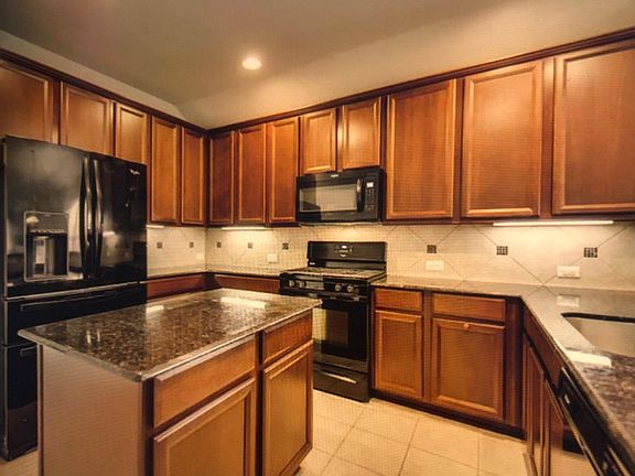 4th image of 700 Hawk Valley Dr