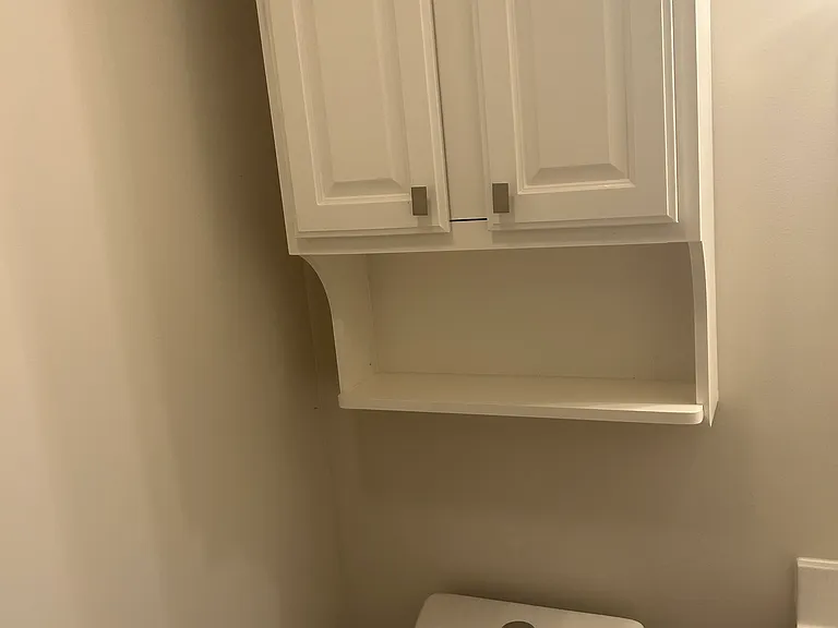 501 Georgetowne Ct — Photo 9