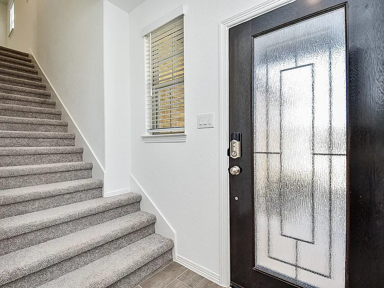 23002 Undertaken Path Dr — Photo 5