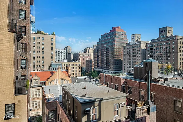 Sold by Corcoran | media 7