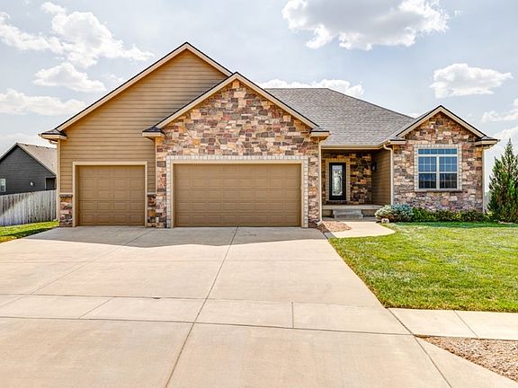 3rd image of 2316 Brookefield Dr