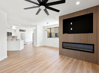 900 E Palm Canyon Dr UNIT 102, Palm Springs, CA 92264