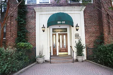 86-10 34th Avenue, #624