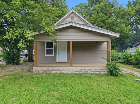 1504 S Hydraulic Ave, Wichita, KS 67211