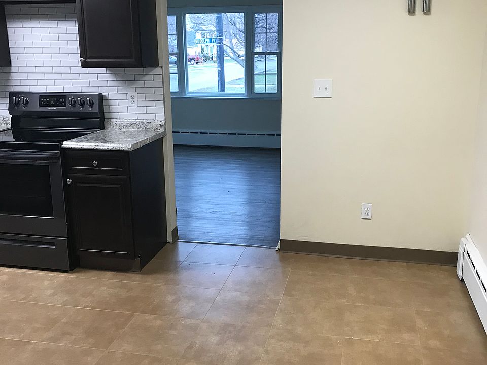 2nd image of 3 Rudolph St APT 2