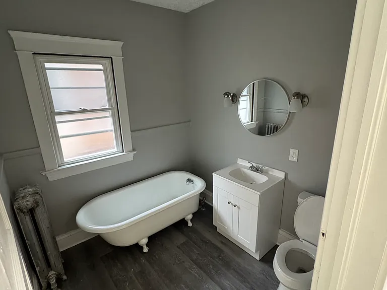 3923 Carlyle Ave — Photo 8