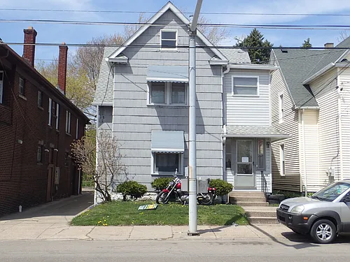 710 W 26th St Photo 1