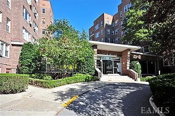 Sold by Chintan Trivedi | media 13