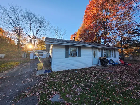 2 Woodcliff Ave, Monticello, NY 12701
