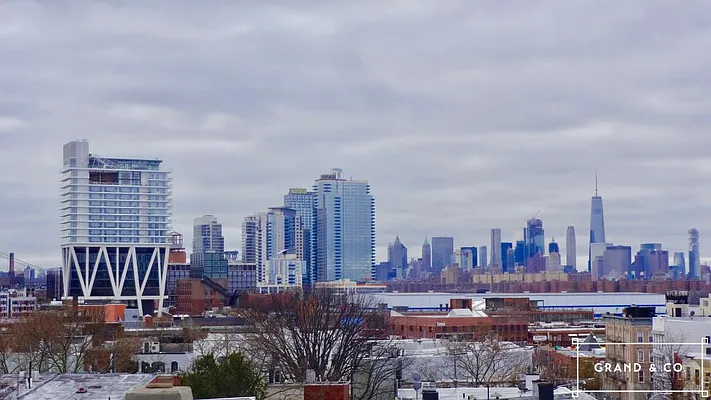 Rented by Grand & Co. | media 23