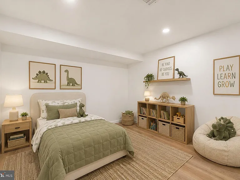 6411 Malvern Ave #1 — Photo 14