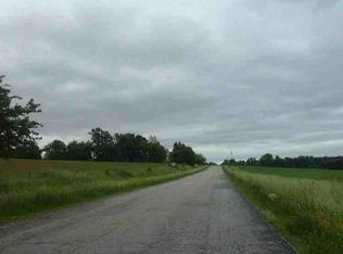 5433 Missouri Rd, Marshall, WI 53559