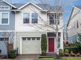 2262 NE Redelfs Way, Hillsboro, OR 97006