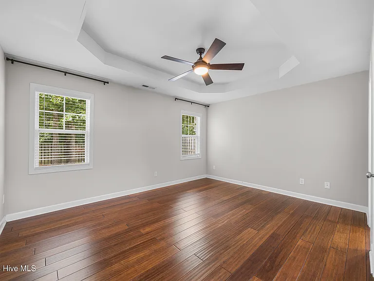 421 Ridgeway Dr — Photo 14