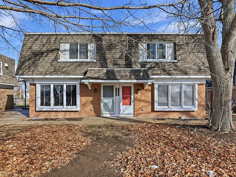 846 Greenwood Ct — Photo 16