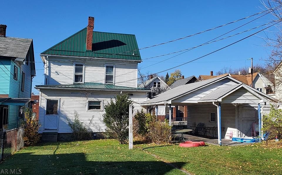 2nd image of 411 Cherry Ave