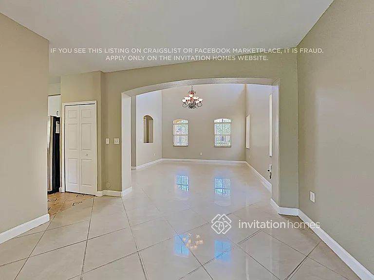 12141 SW 122nd Path — Photo 11