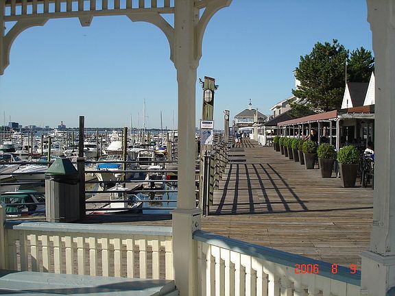 Marina Bay Boardwalk