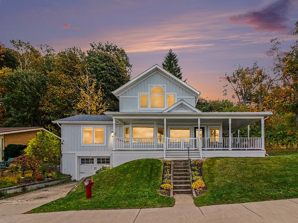 226 Arlington Ave