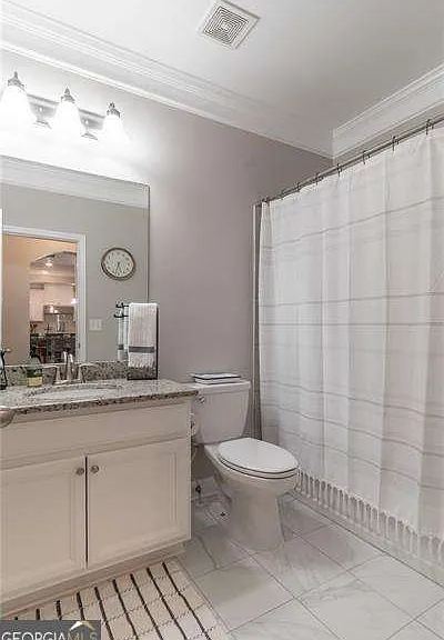 301 Cochin Dr — Photo 26
