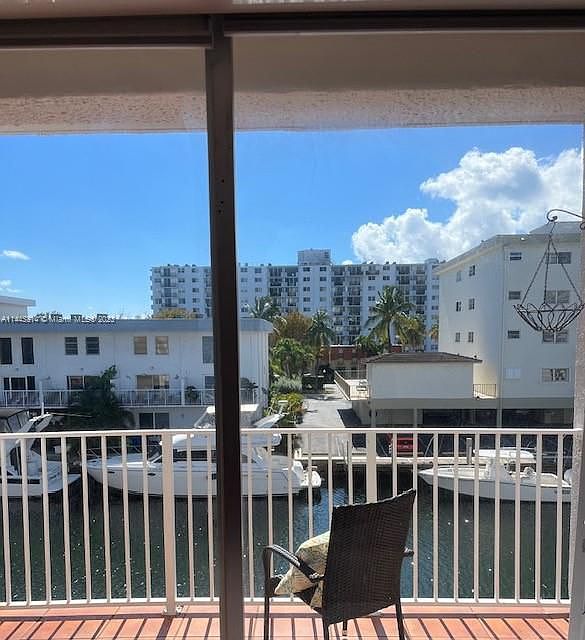 1st image of 3716 NE 168th St APT 306