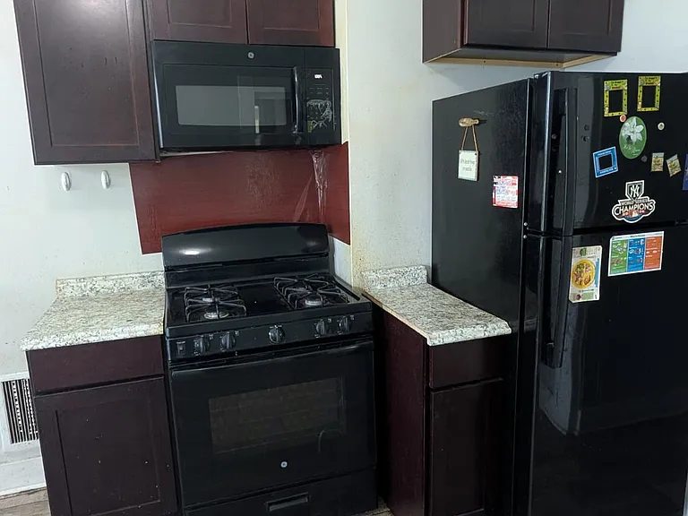 73 Gibbs St #22 — Photo 13