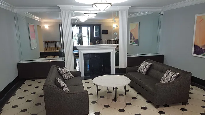 Sold by Benjamin Realty Since 1980 | media 3