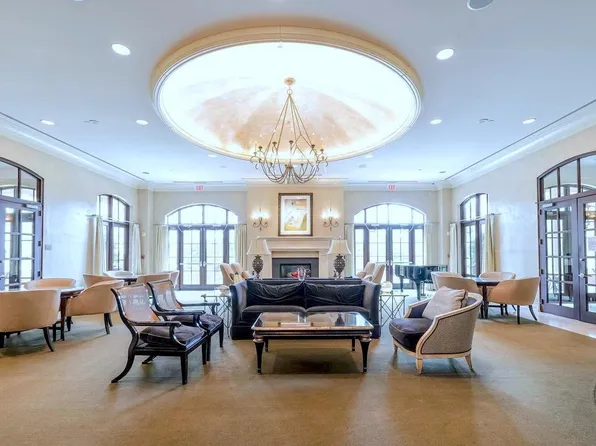 11710 Old Georgetown Rd APT 1114, North Bethesda, MD 20852