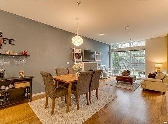 3rd image of 15209 NE 81st Way Unit 102