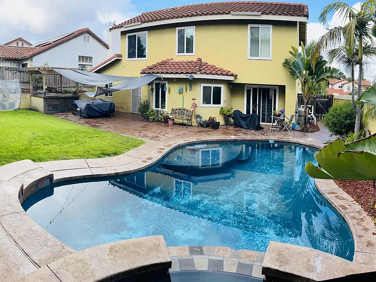 1582 Drake Ct — Photo 12