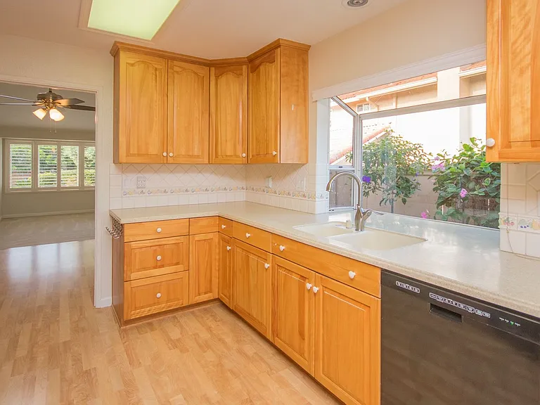 2620 El Aguila Ln — Photo 5