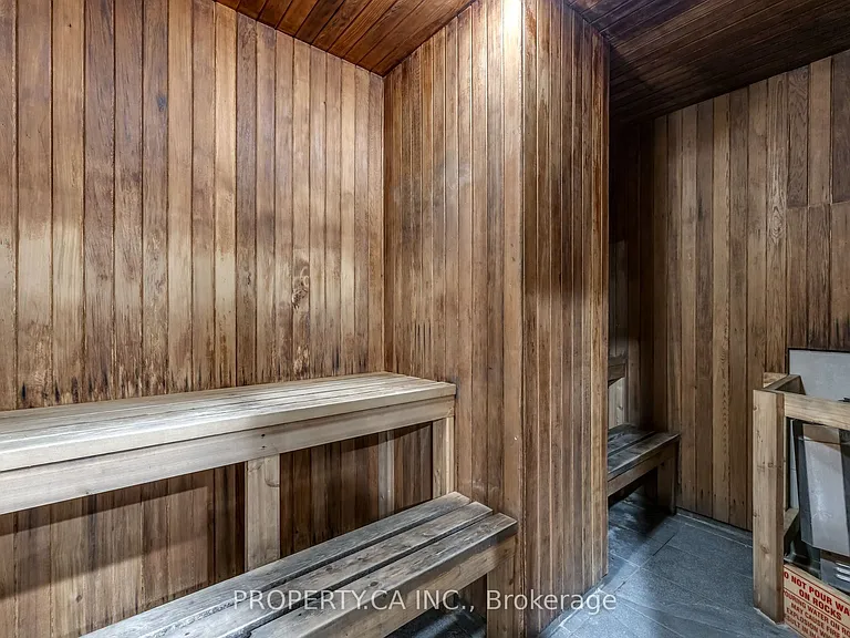 231 Fort York Blvd #223 — Photo 29