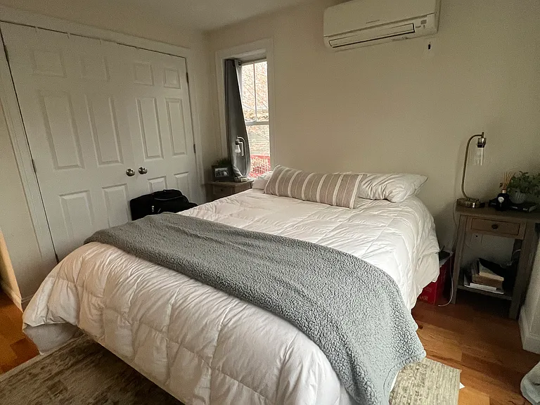 24 Beacon Pl #1 — Photo 8