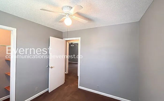 137 Jason Ct — Photo 15