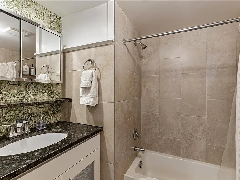 1538 S 700 E #B — Photo 11