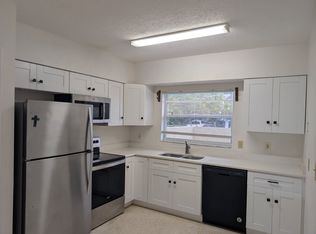 10037 N 52nd St, Temple Terrace, FL 33617