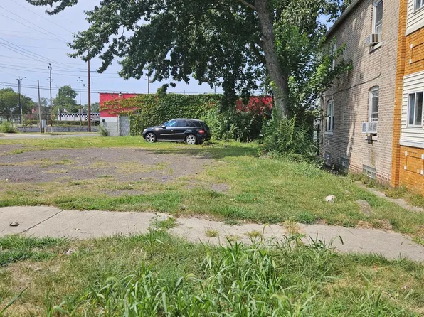 3588-90 Massachusetts St, Gary, IN 46409