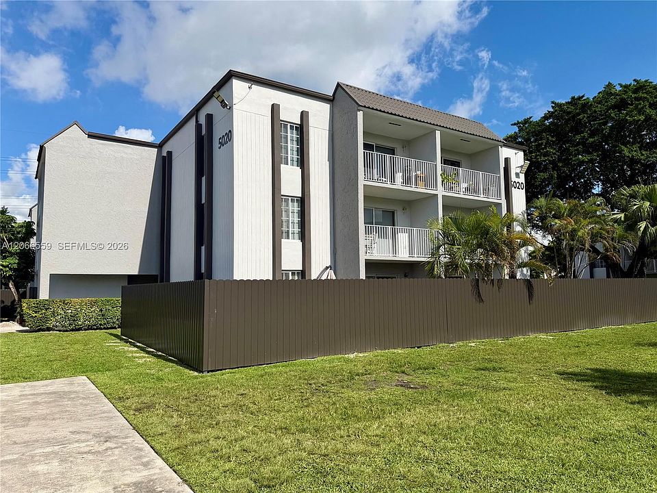 1st image of 5020 NW 79th Ave APT 202