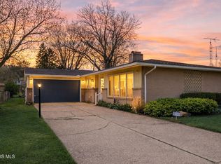 5223 Grosse Point Pkwy, Toledo, OH 43611