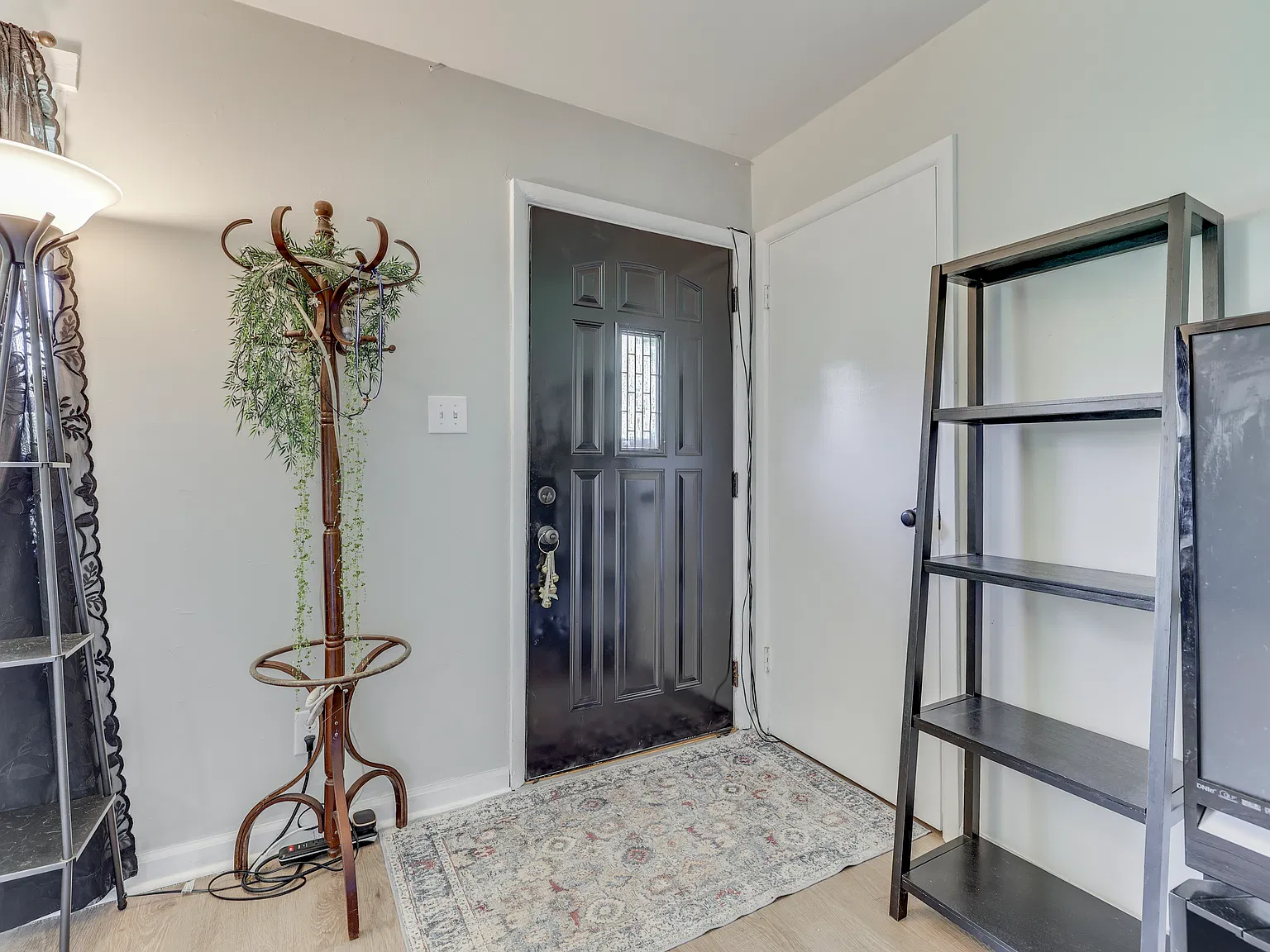 5807 Downing Dr — Photo 3
