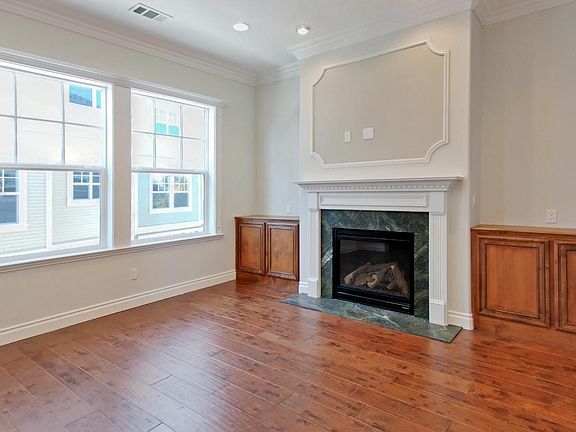 2nd image of 767 Nirasa Ln