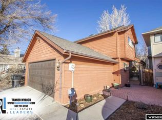 3323 Stagecoach Dr, Casper, WY 82604